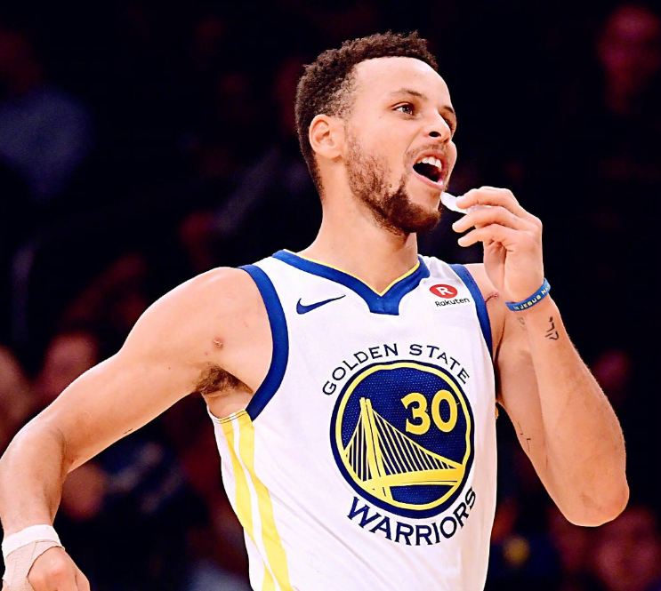 包含蜘蛛360体育免费直播nba的词条  第1张