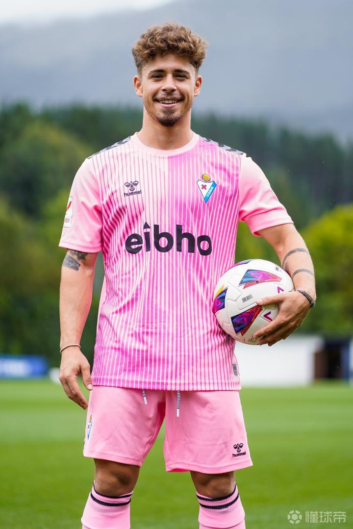 埃瓦尔_(埃瓦尔德冯克莱斯特)