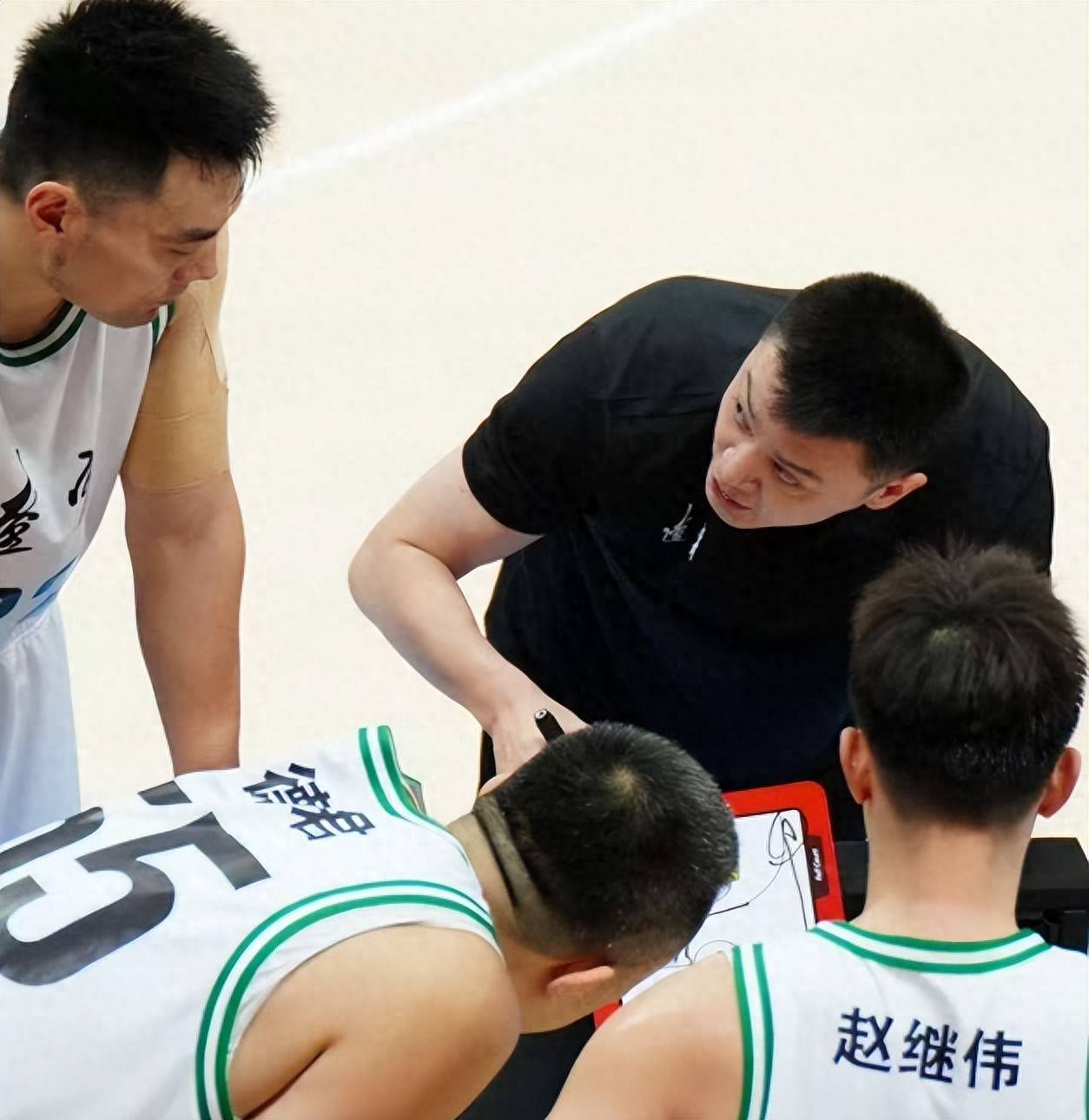 cba联赛现场直播今天的_(cba联赛现场直播今天的比赛)  第2张