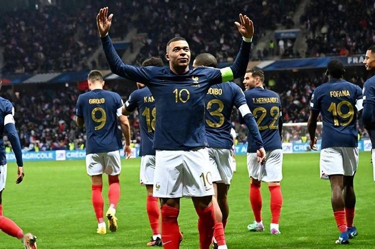 关于法国队世预赛最新名单及球员号码法国队11月将对阵乌克兰和阿塞拜疆的信息 第1张 关于法国队世预赛最新名单及球员号码法国队11月将对阵乌克兰和阿塞拜疆的信息 第1张