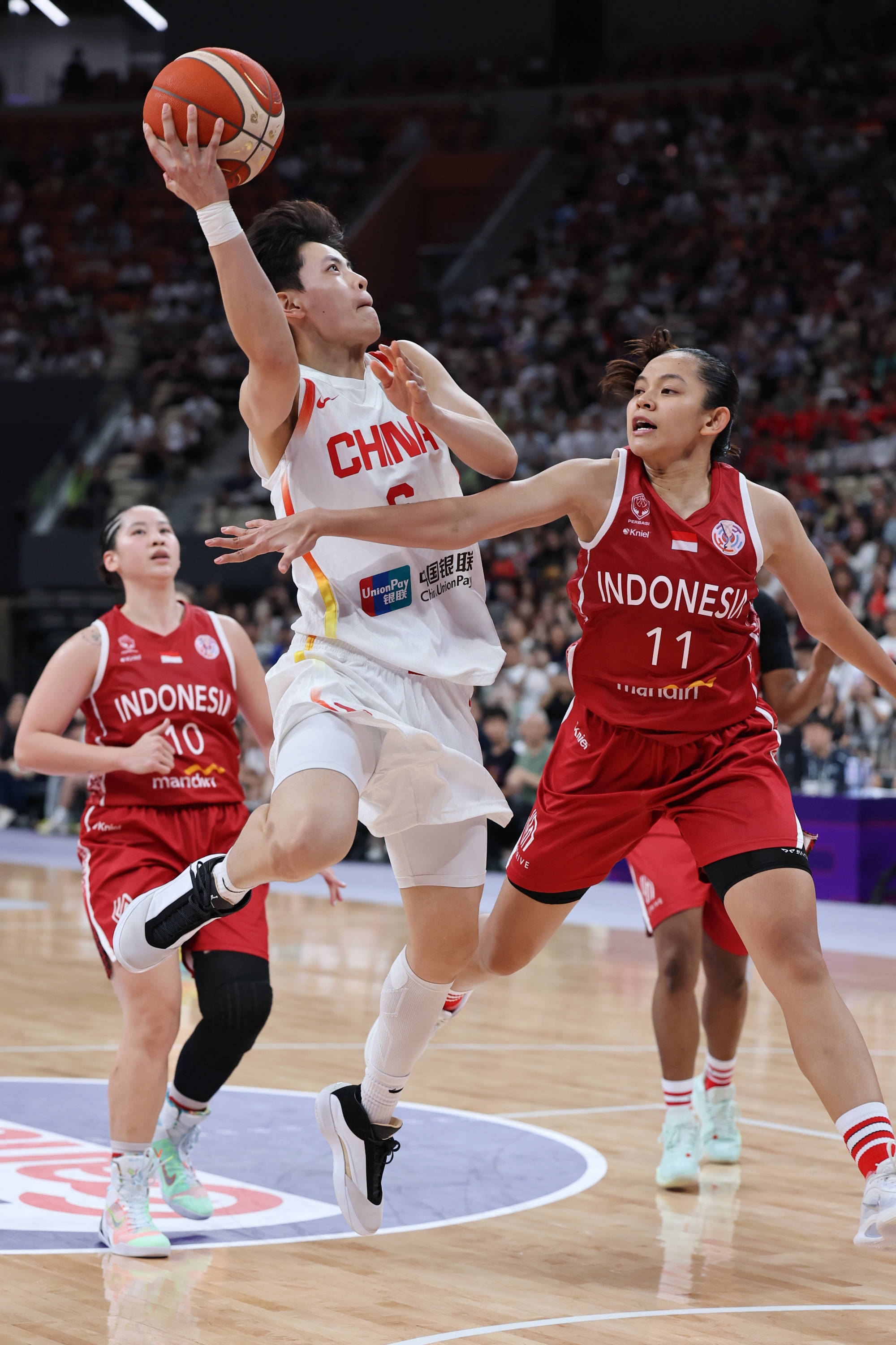 女篮亚洲杯菲律宾女篮71-78新西兰女篮麦戈德里克17+7的简单介绍