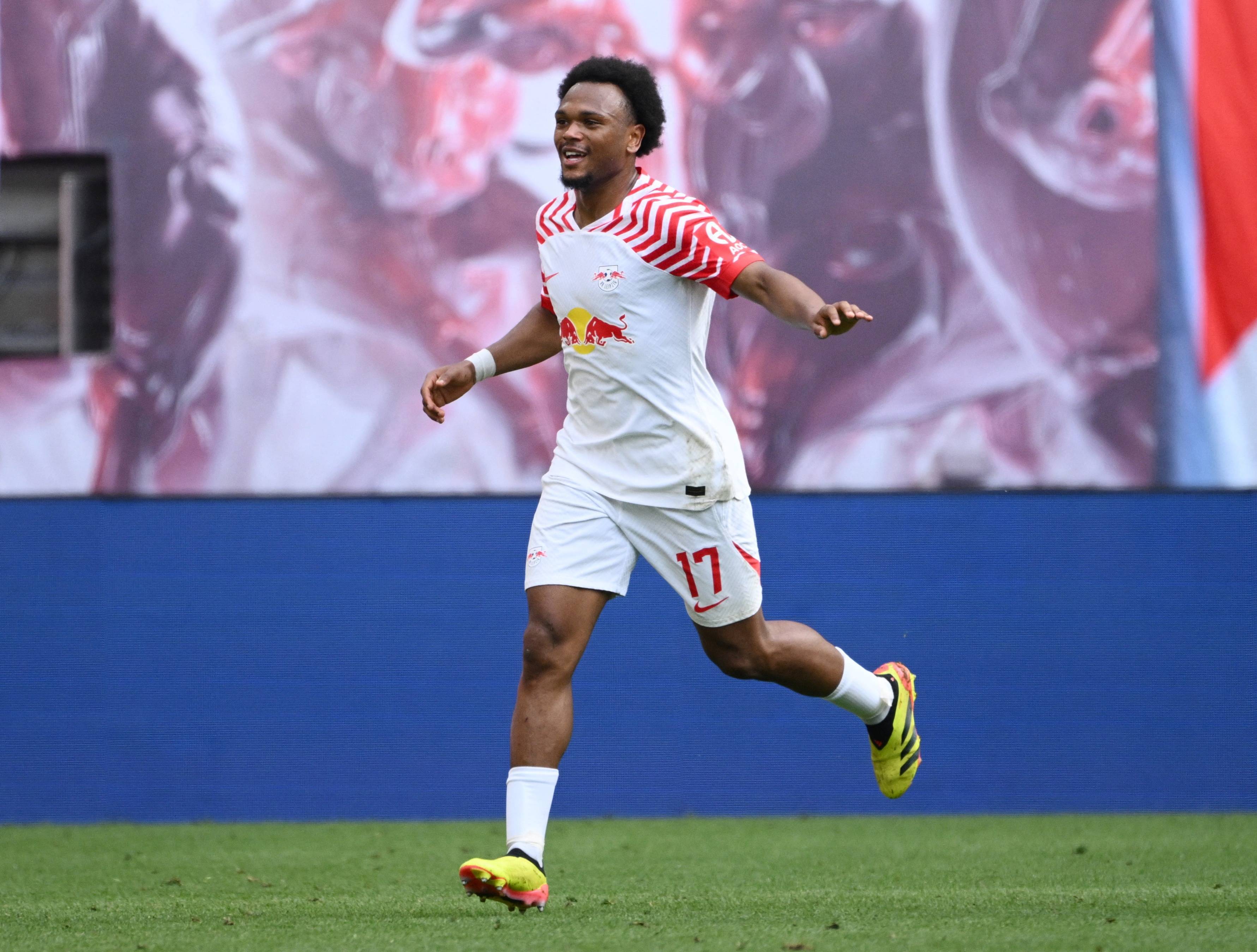 关于国际米兰有意奥蓬达球员在莱比锡红牛有出色表现的信息