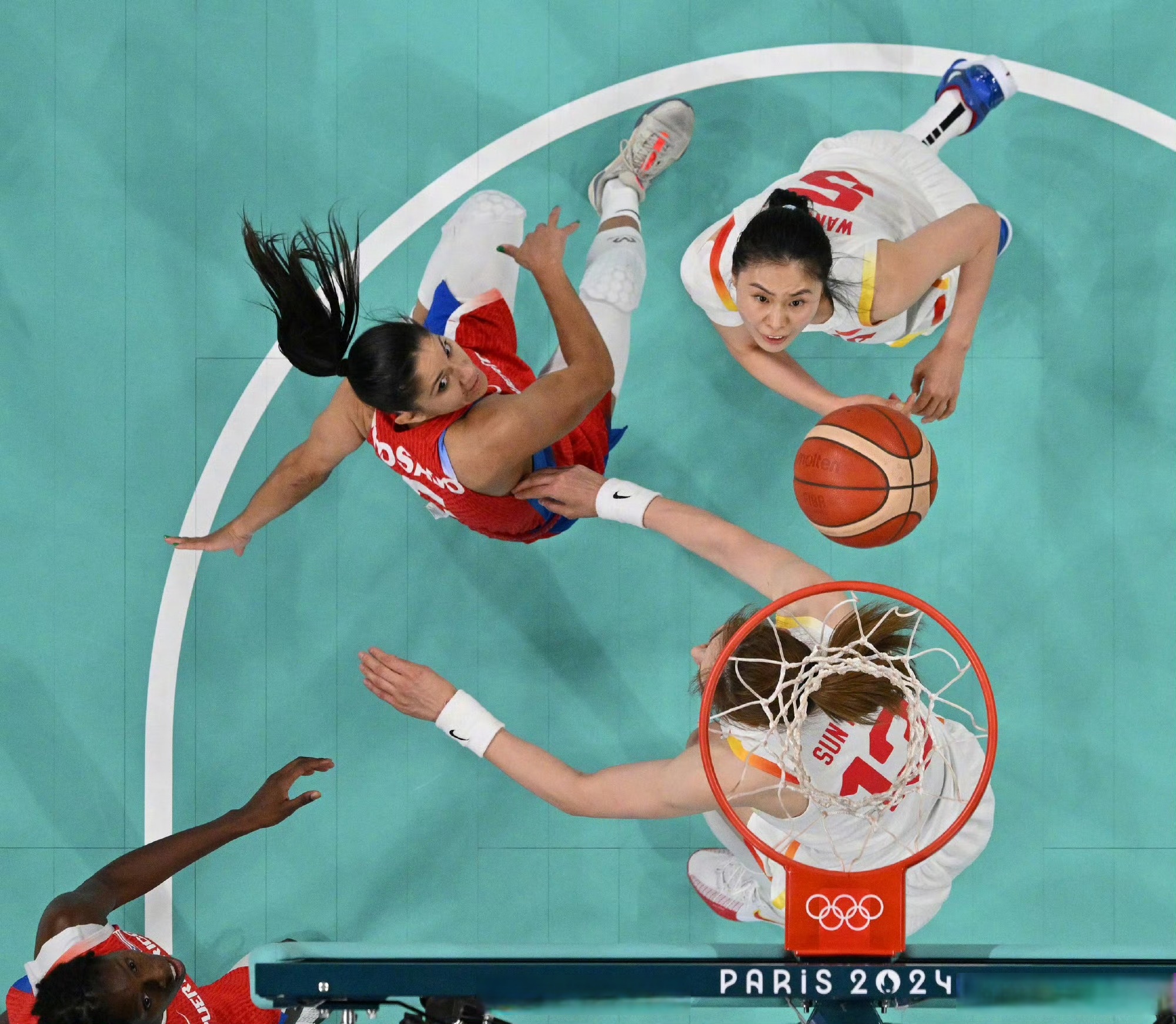 波女联:弗罗茨瓦夫女篮VS维斯拉女篮的简单介绍  第2张