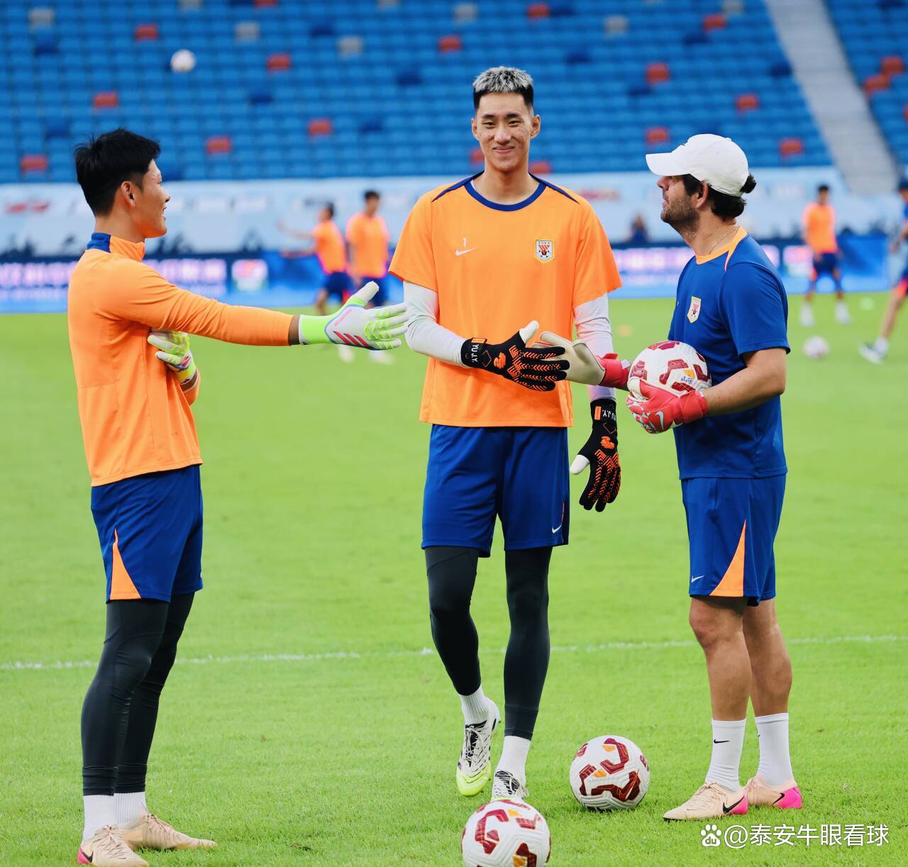 泰山队22将参加训练于金永归队谢文能等国脚未现身的简单介绍