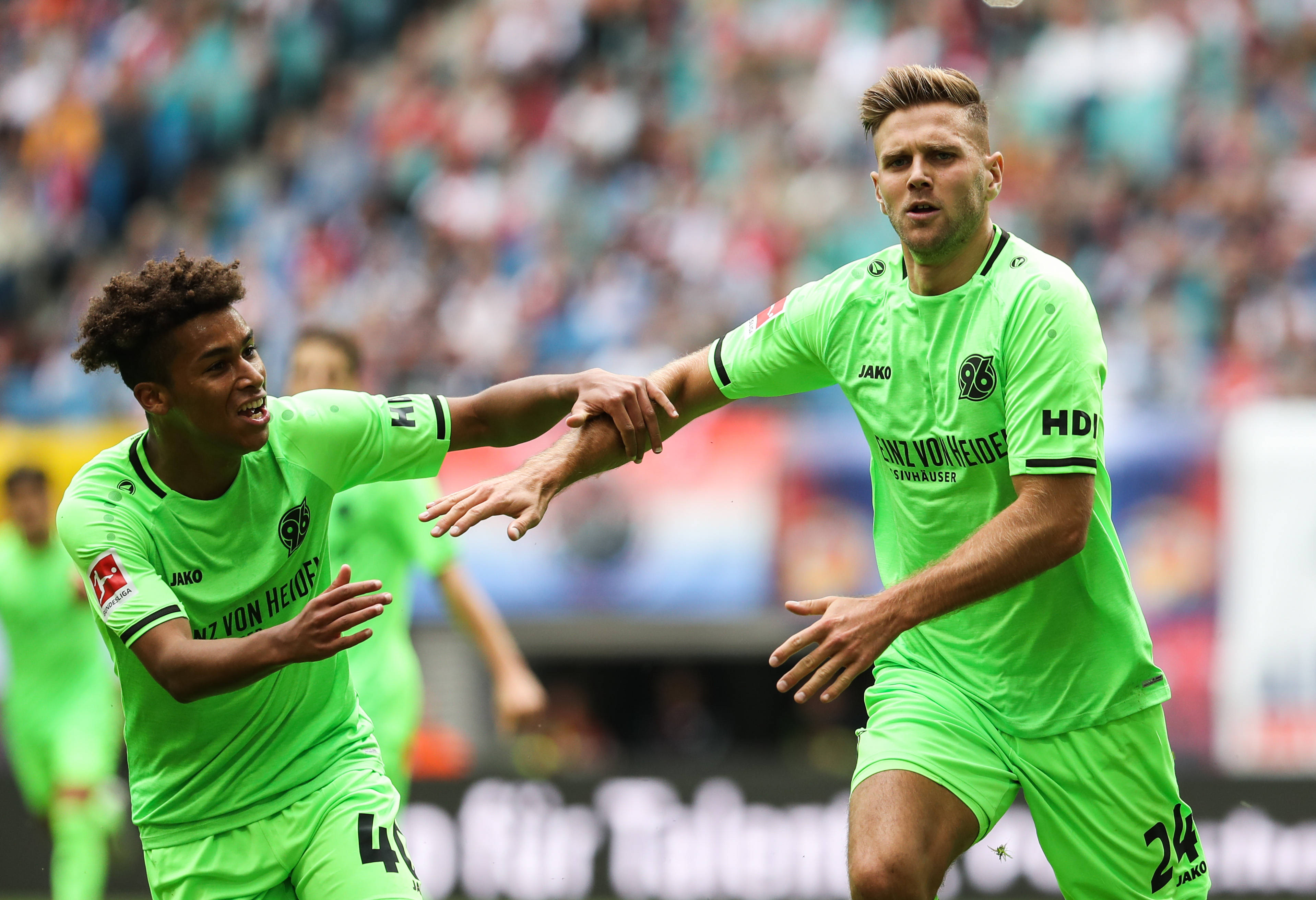 关于德乙菲尔特VS卡尔斯鲁厄预测分析主场虫与客场虫的较量的信息 第2张 关于德乙菲尔特VS卡尔斯鲁厄预测分析主场虫与客场虫的较量的信息 第2张