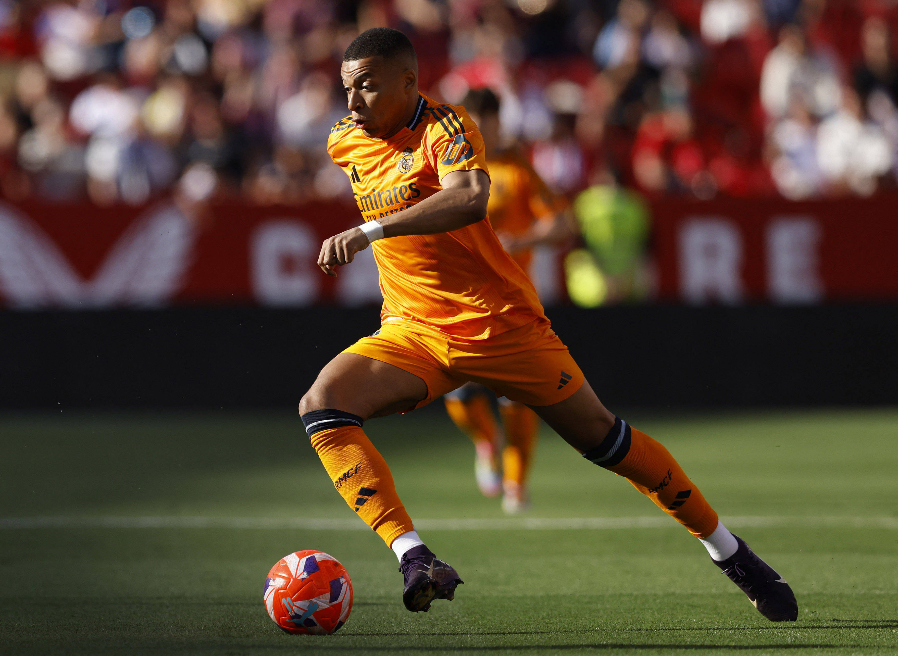 包含姆巴佩62分斩获欧洲金靴本赛季西甲34场打入31球的词条  第1张