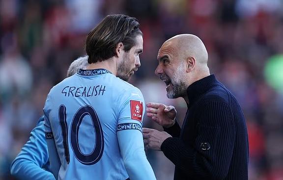 关于埃弗顿就租借格拉利什与曼城接触曼城希望球员离队的信息  第2张