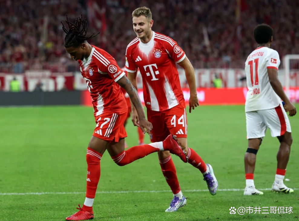 德甲拜仁6-0RB莱比锡凯恩戴帽迪亚斯首秀献两传一射的简单介绍  第2张