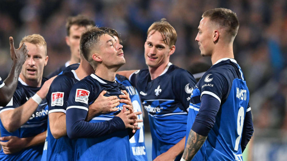 包含德乙比勒费尔德VS杜塞尔多夫预测分析两队谁能迎来开门红？的词条