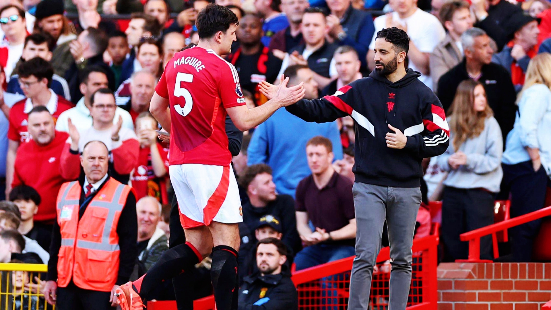 关于曼联接触里昂中场托利索沙特和马竞也可能是球员潜在下一站的信息  第1张