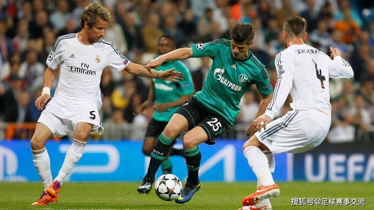 比乙：皇家根特U21VSRC亨克青年队的简单介绍