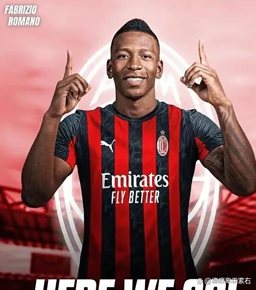 包含拜仁询价莱比锡中场哈维西蒙斯球员希望离队的词条