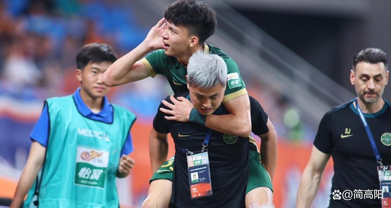 浙江队王钰栋伤情赛后被送往医院检查的简单介绍