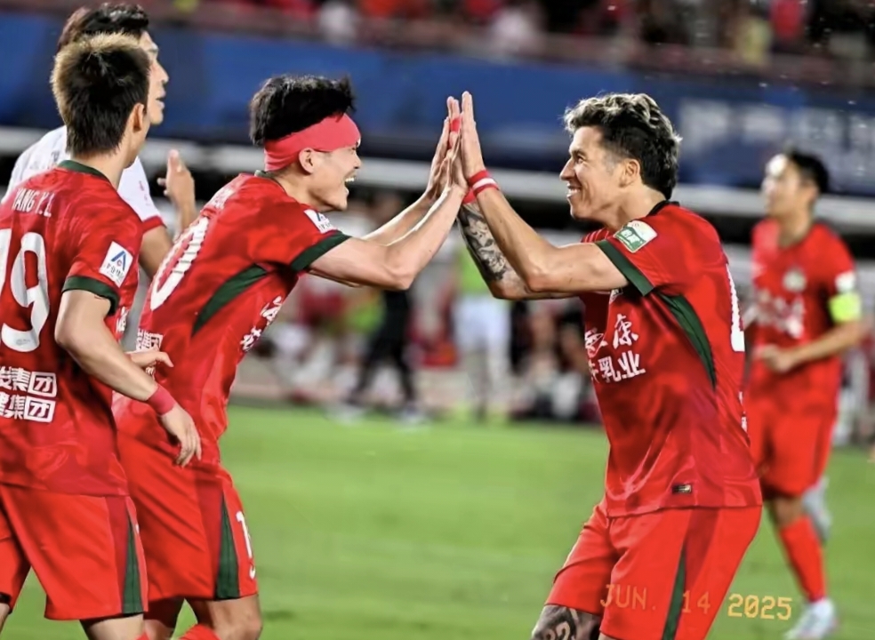 中超河南队VS深圳新鹏城比分预测两队都渴望摆脱低迷的简单介绍 第2张 中超河南队VS深圳新鹏城比分预测两队都渴望摆脱低迷的简单介绍 第2张