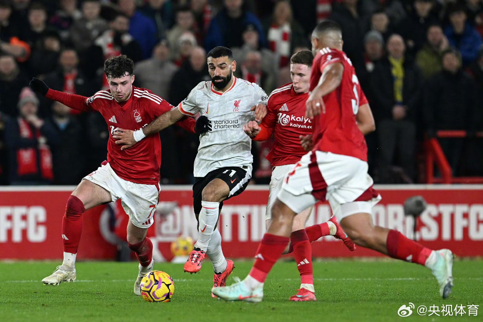 英超阿森纳5-0利兹联枪手两连胜登顶的简单介绍 第1张 英超阿森纳5-0利兹联枪手两连胜登顶的简单介绍 第1张