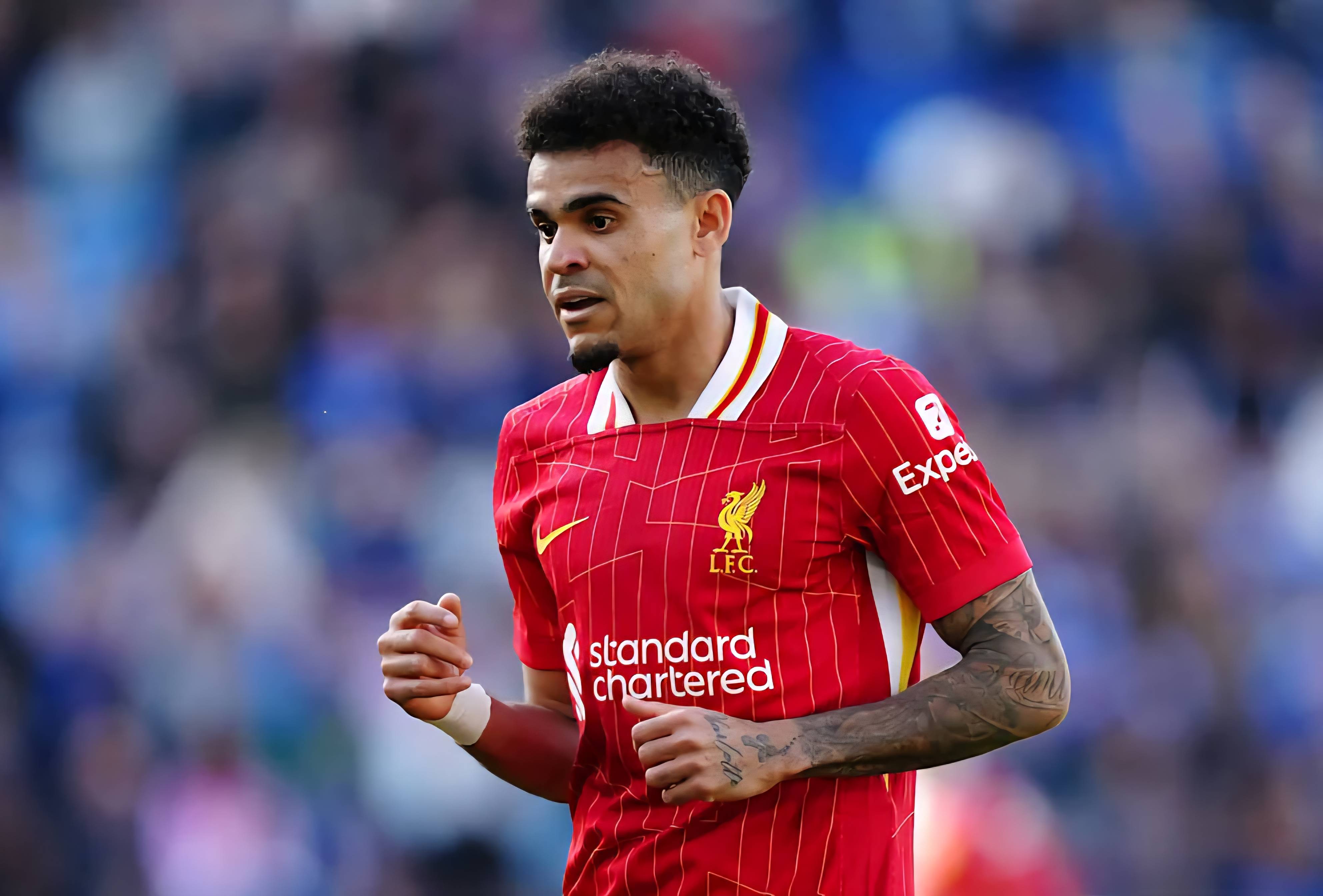 包含友谊赛拜仁2-1草蜢卡尔、阿萨雷破门迪亚斯失单刀的词条  第1张