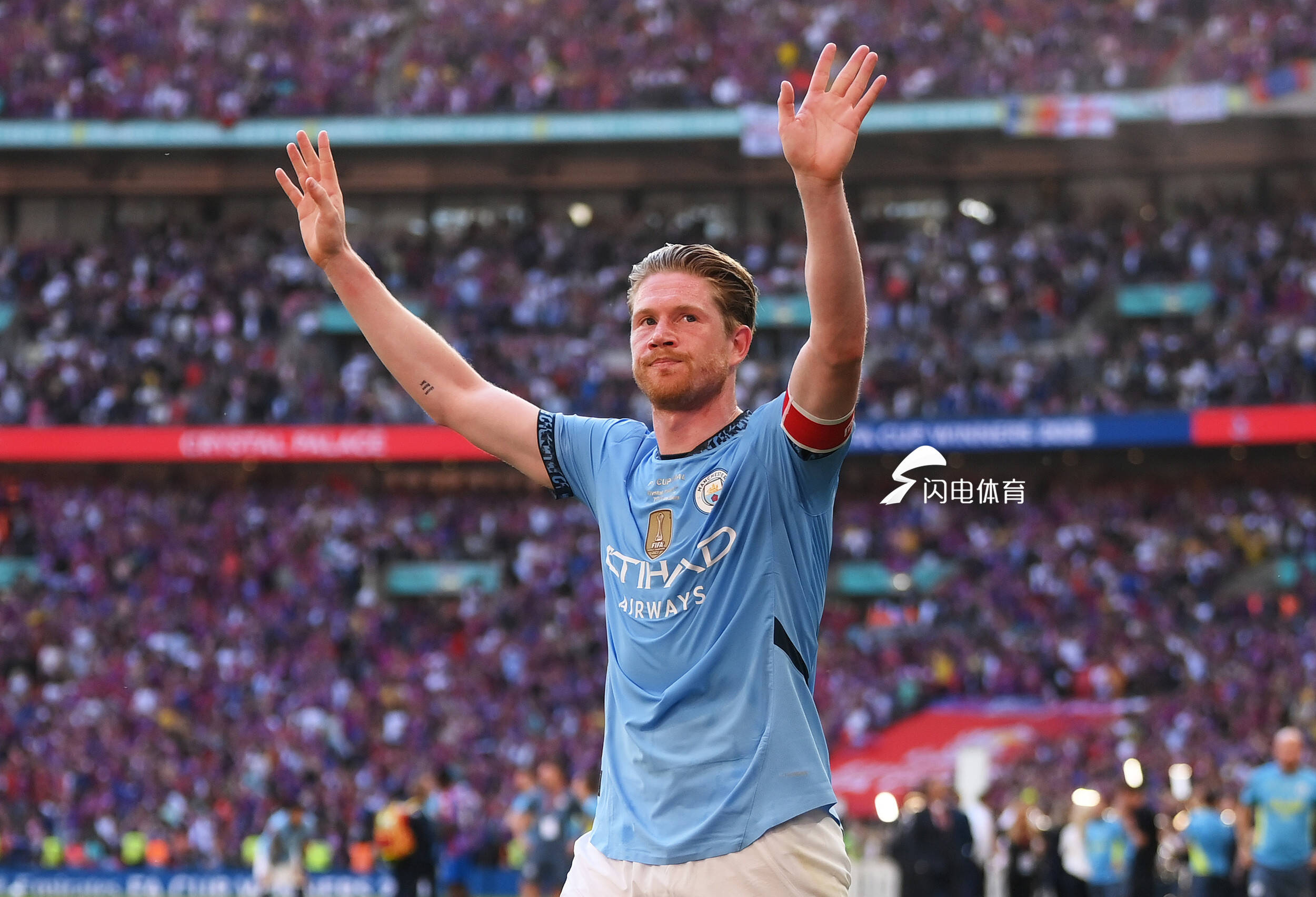 曼城官方祝福德布劳内已是队史传奇之一