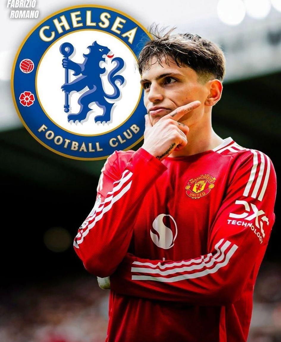 桑乔安慰安东尼两人都是曼联旧将