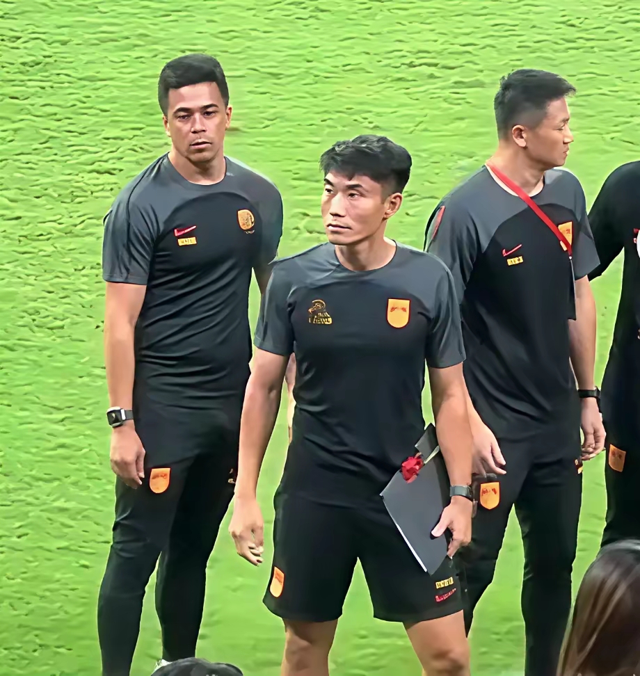 国足选帅为什么不要“老头”足协公开选帅的简单介绍  第1张